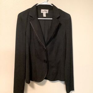 Joseph Ribkoff  size 8 black lightweight mesh business wear blazer jacket